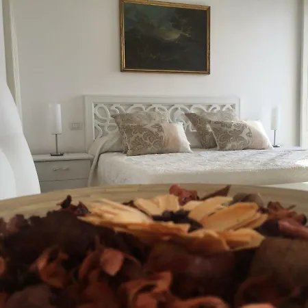 Bed & Breakfast Di Mare E D'azzurro Salerno
