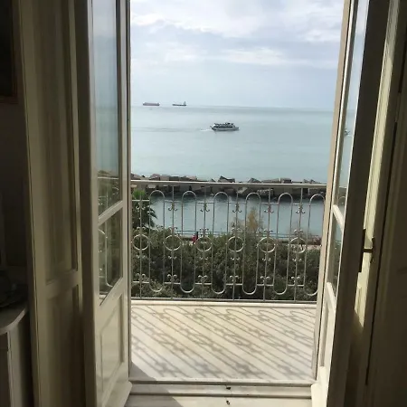 Di Mare E D'azzurro 4*