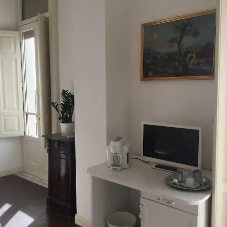 Di Mare E D'azzurro Couette-café Salernes