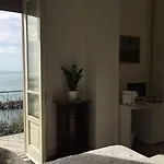 Di Mare E D'azzurro 4*
