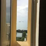 住宿加早餐酒店 Di Mare E D'azzurro 萨莱诺