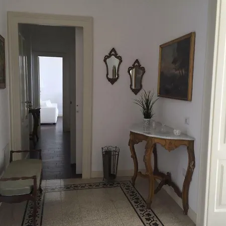 Di Mare E D'azzurro Nocleg ze śniadaniem Salerno