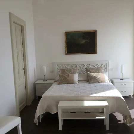 Di Mare E D'azzurro לינה וארוחת בוקר