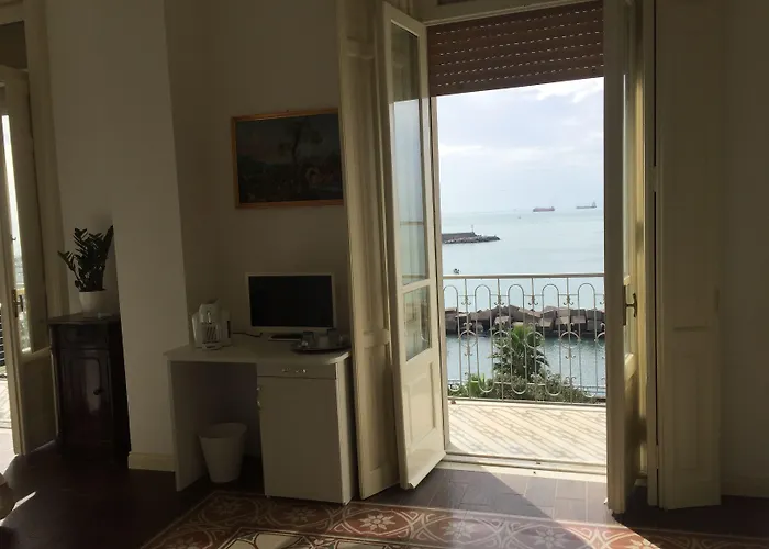 住宿加早餐酒店 Di Mare E D'azzurro 4*