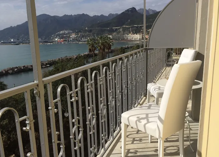 Di Mare E D'azzurro 4* 萨莱诺