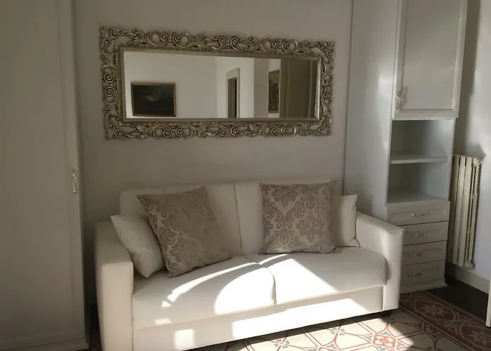 Di Mare E D'azzurro 住宿加早餐酒店