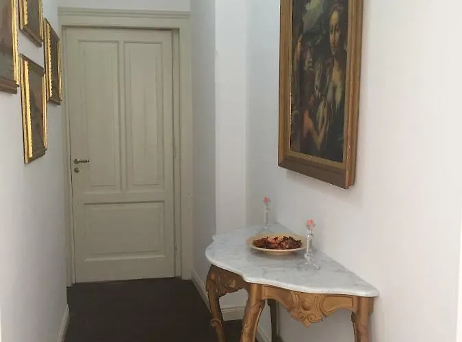 住宿加早餐酒店 Di Mare E D'azzurro 萨莱诺