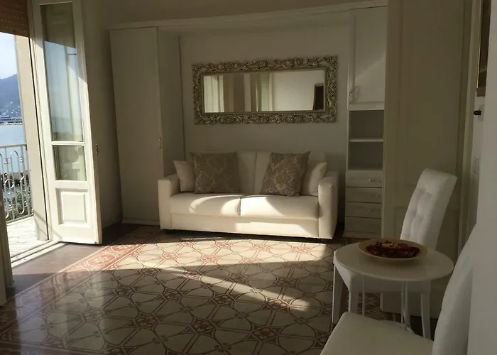 住宿加早餐酒店 Di Mare E D'azzurro 4*